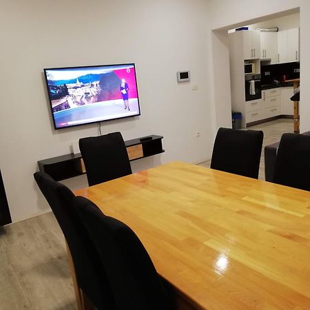 Apartment Nino Градац Екстериор снимка